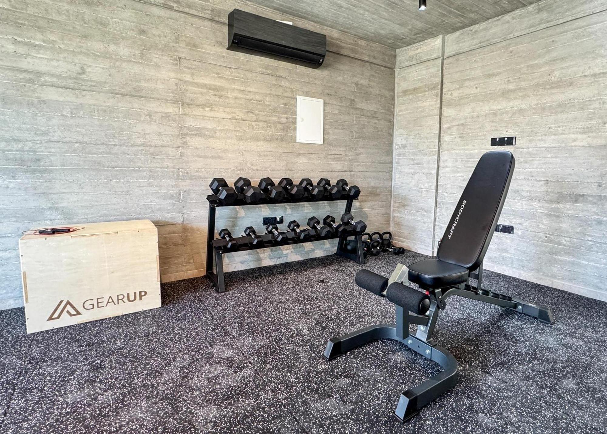 Appartement Malberry Park 204 - Modern 2 Bedroom With Pool, Gym, Jaccuzi Paphos