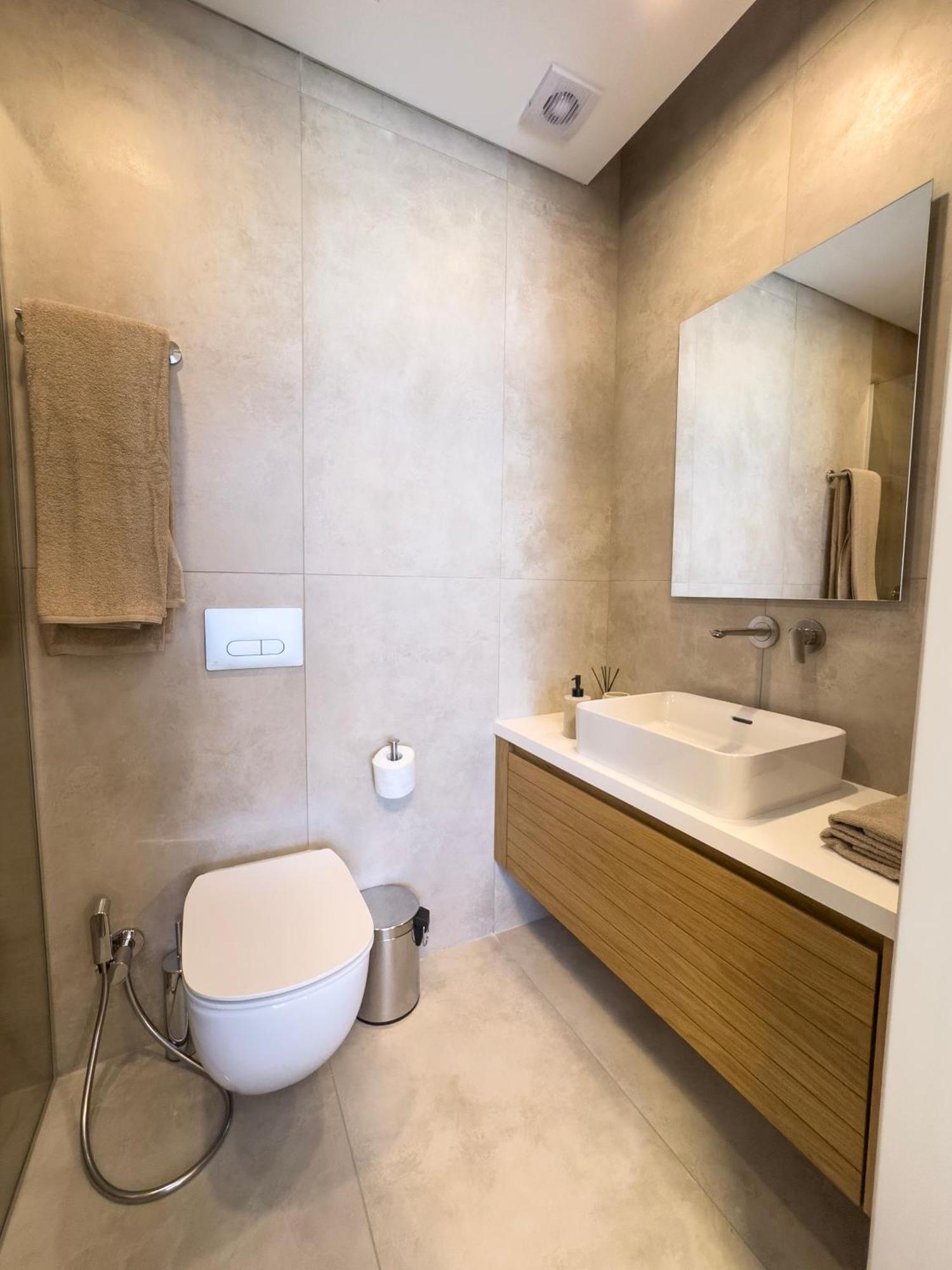 Malberry Park 204 - Modern 2 Bedroom With Pool, Gym, Jaccuzi Appartement *