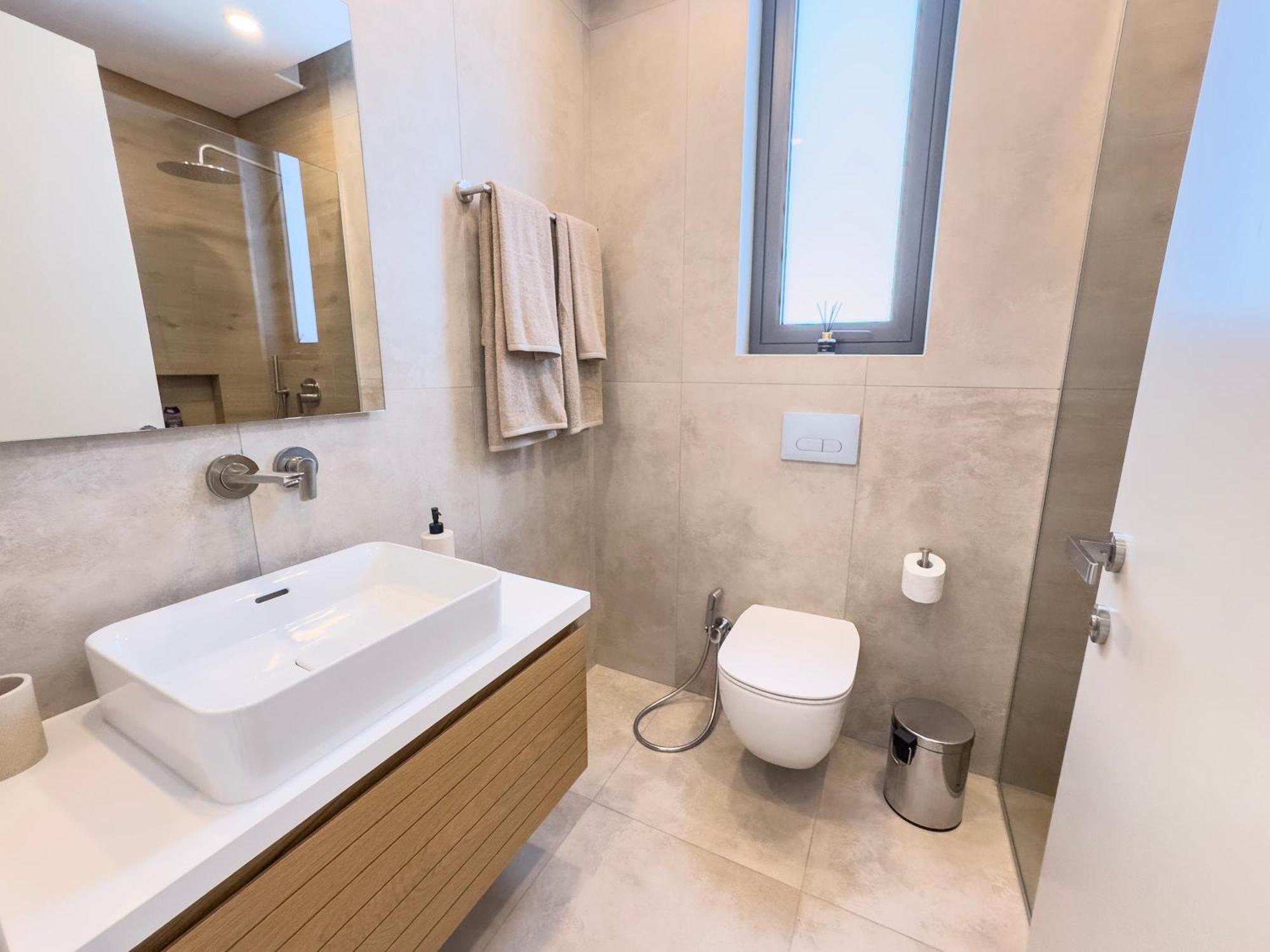 Malberry Park 204 - Modern 2 Bedroom With Pool, Gym, Jaccuzi Appartement *